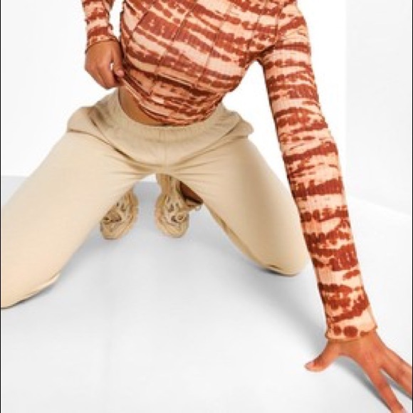 The Mix & Match Oversized Joggers - Picture 1 of 2